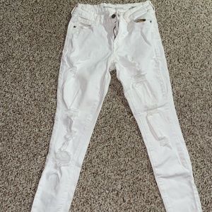 white skinny jeans